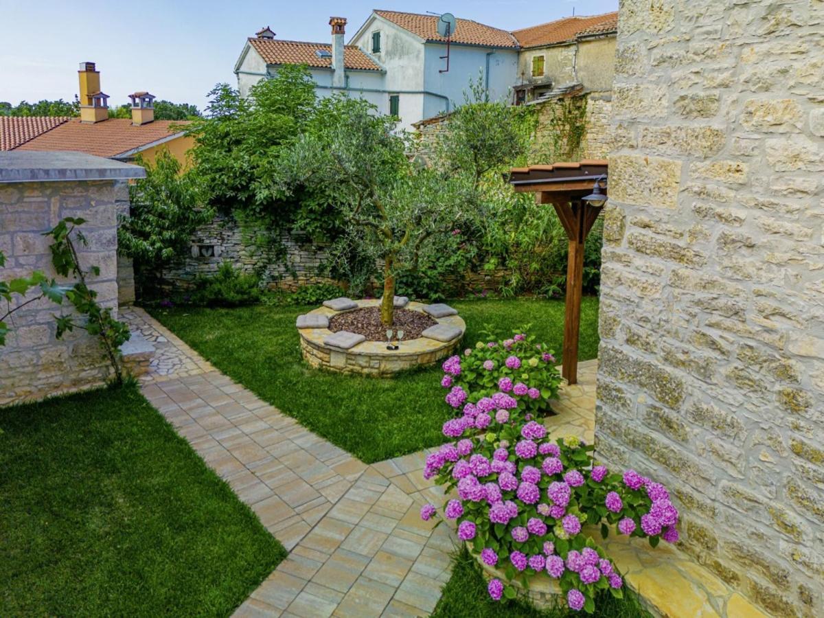 Villa Olea In Barat - Haus Fuer 6-8 Personen Kanfanar Exterior foto